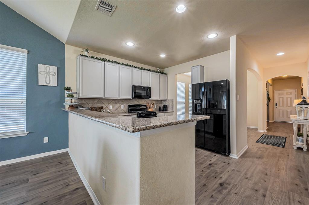 2927 Coachmaker Trail, Rosenberg, Texas image 13