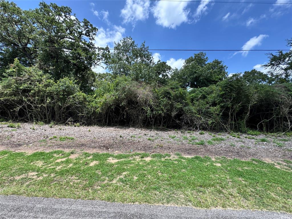 TBD Golfview Drive N