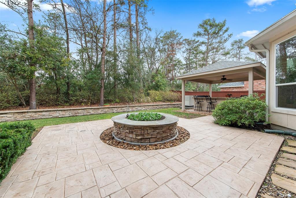 1227 Eversham Way, Kingwood, Texas image 10