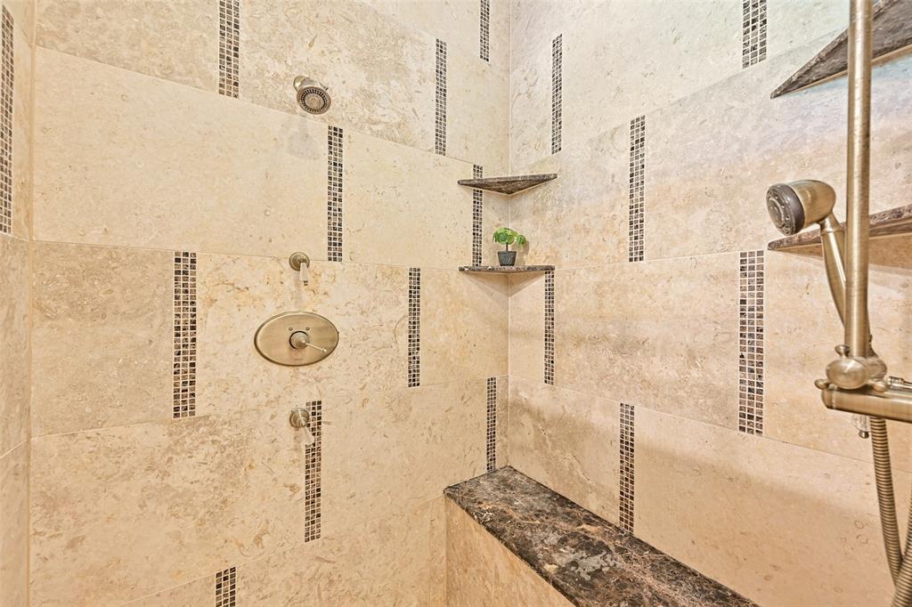 2412 Airline Drive, Friendswood, Texas image 30