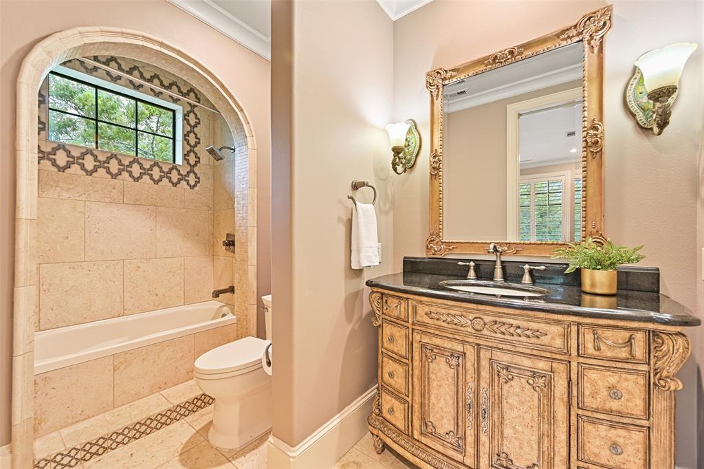 2412 Airline Drive, Friendswood, Texas image 36