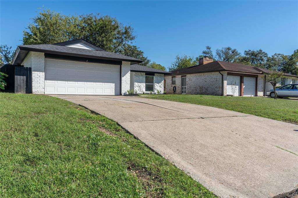 16611 Tibet Road, Friendswood, Texas image 6