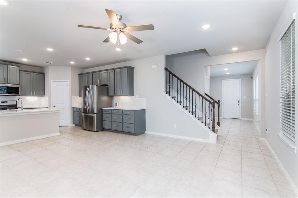 7222 Poppyseed Trail