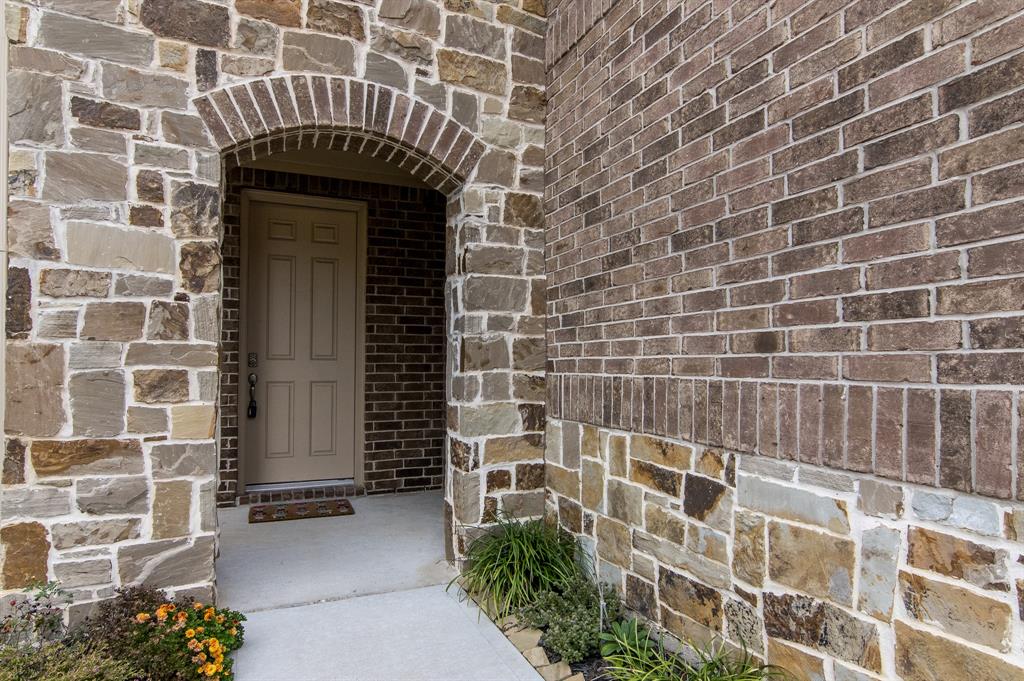 7222 Poppyseed Trail