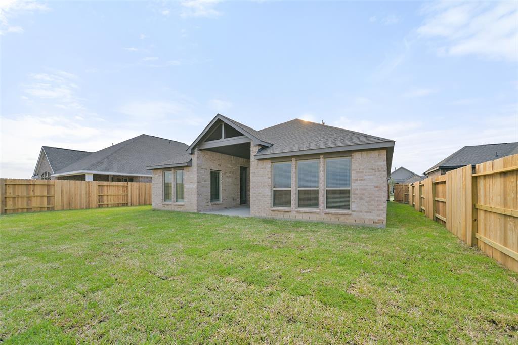 1541 Apache Heights Drive, Dayton, Texas image 32