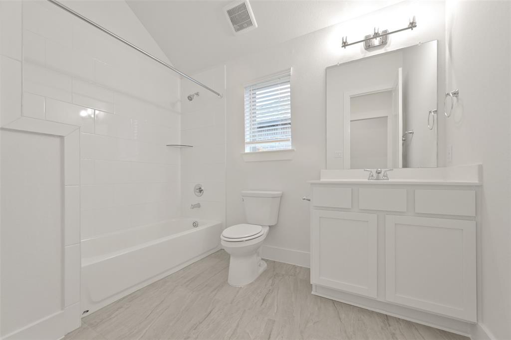 1541 Apache Heights Drive, Dayton, Texas image 28