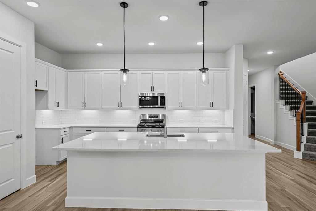 1447 Park Path Drive, Missouri City, Texas image 17