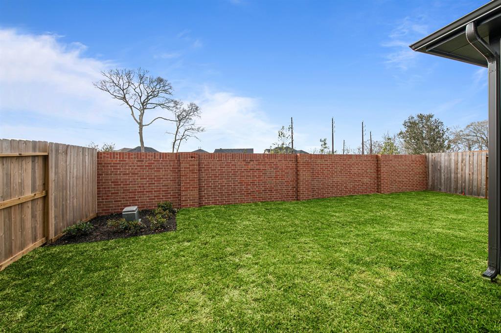 1447 Park Path Drive, Missouri City, Texas image 7