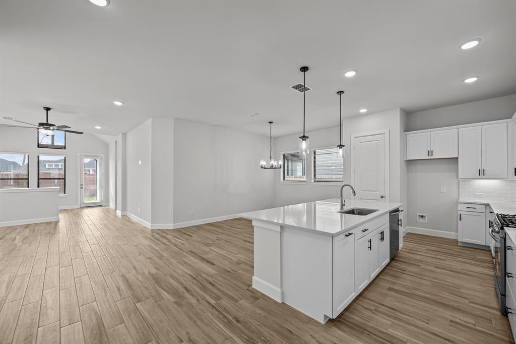 1447 Park Path Drive, Missouri City, Texas image 15