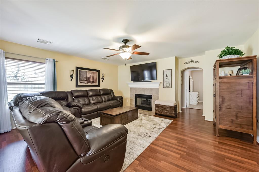 19426 Dolan Springs Drive, Tomball, Texas image 3