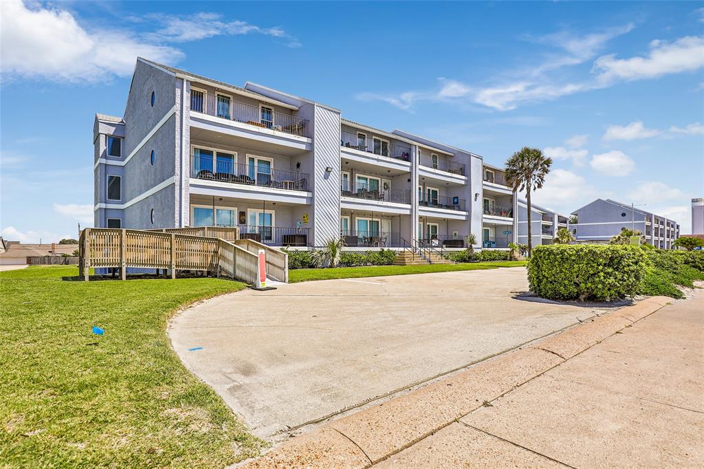 7600 Seawall Boulevard #109, Galveston, Texas image 32