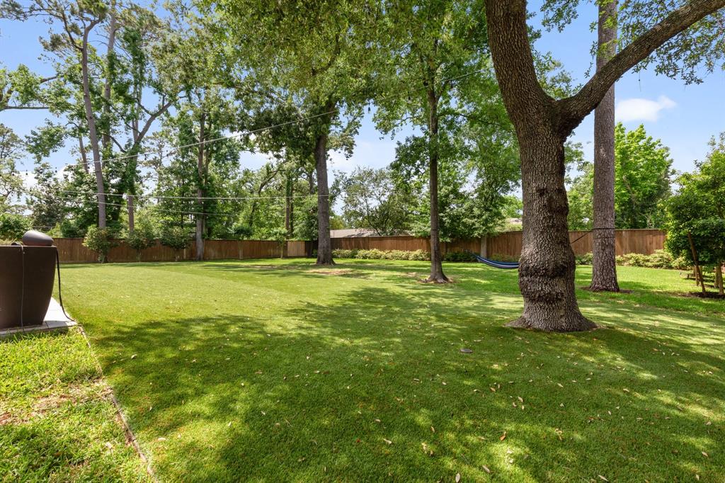1215 Gray Moss Lane, Houston, Texas image 42