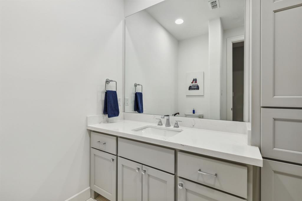 1215 Gray Moss Lane, Houston, Texas image 38