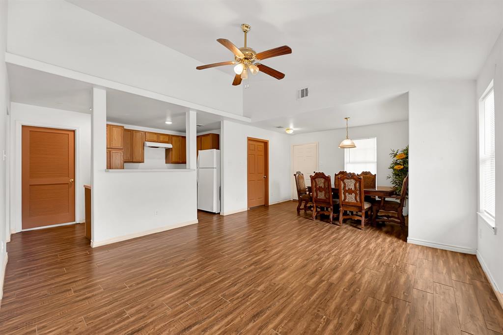406 Collins Road, Richmond, Texas image 3