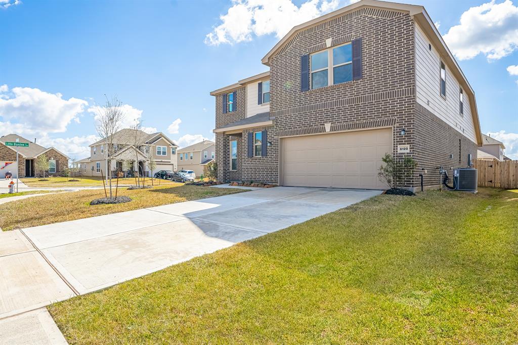 6120 Whitewing Road, Rosenberg, Texas image 3