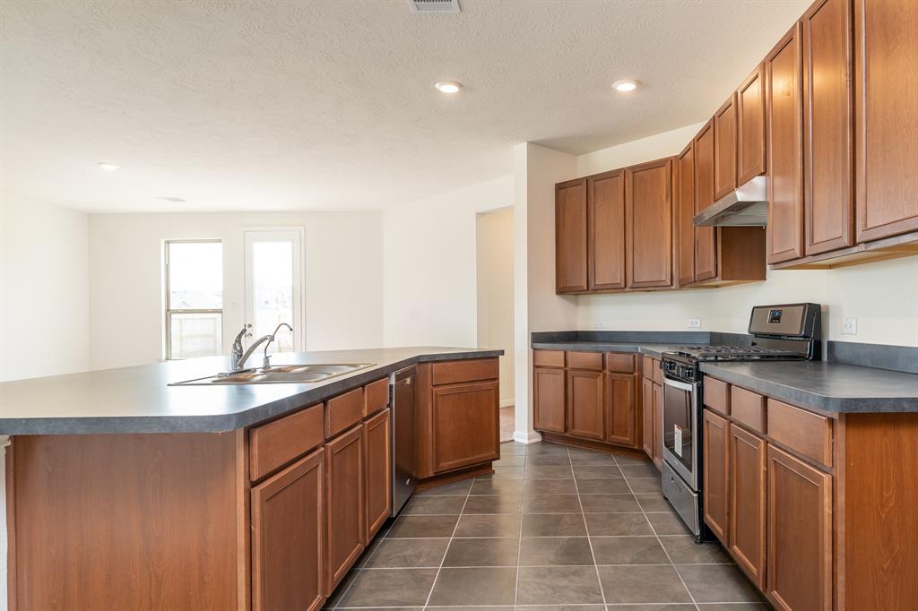 6120 Whitewing Road, Rosenberg, Texas image 17
