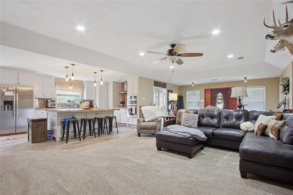 17878 Village Way, Conroe, Texas image 5