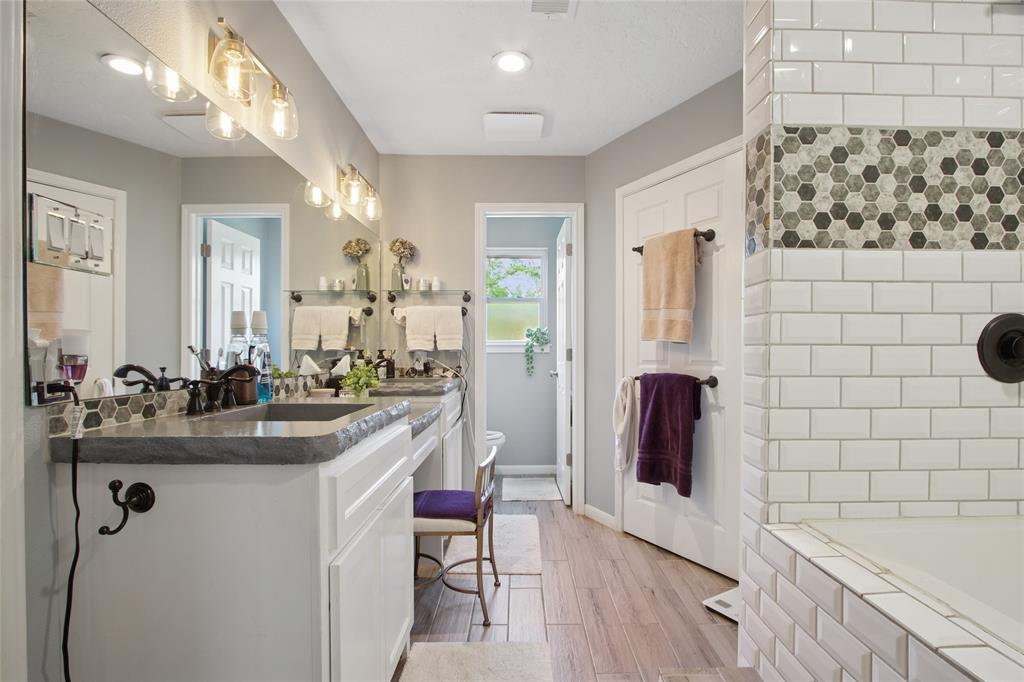 17878 Village Way, Conroe, Texas image 20