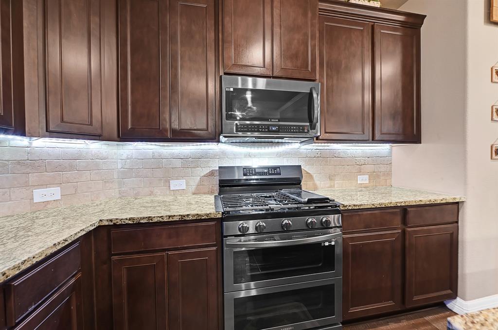 2234 Shalmar Drive, West Columbia, Texas image 27
