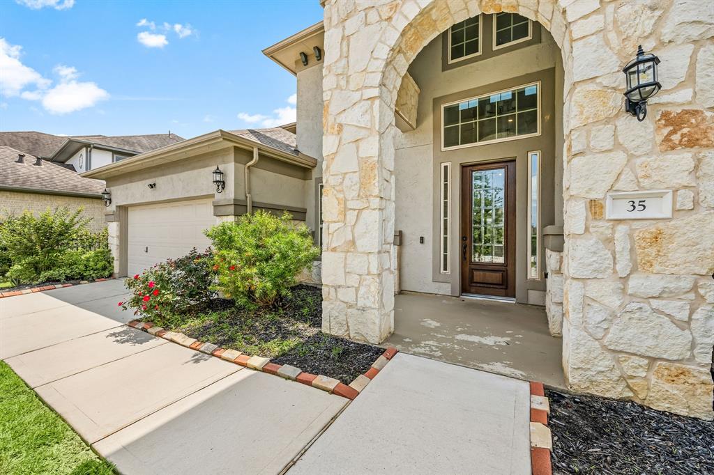 35 Winter Thicket Place, Tomball, Texas image 11