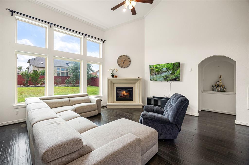 35 Winter Thicket Place, Tomball, Texas image 23