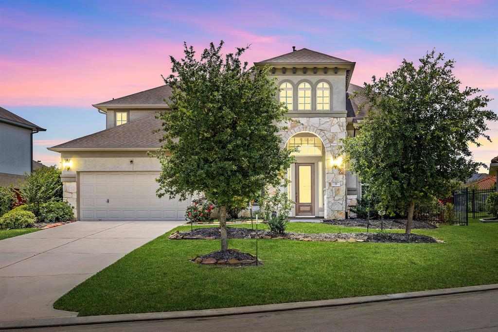 35 Winter Thicket Place, Tomball, Texas image 1