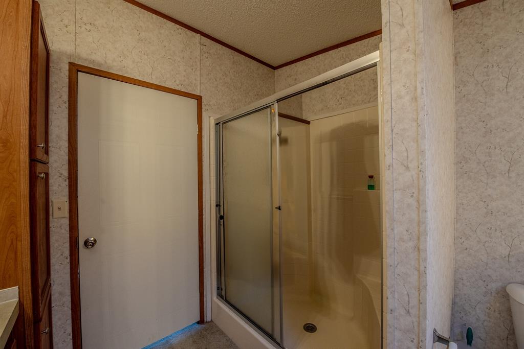 102 Windwood Circle, Somerville, Texas image 13