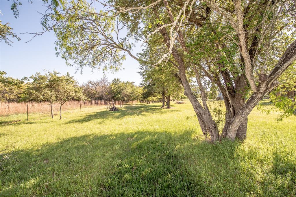 102 Windwood Circle, Somerville, Texas image 35