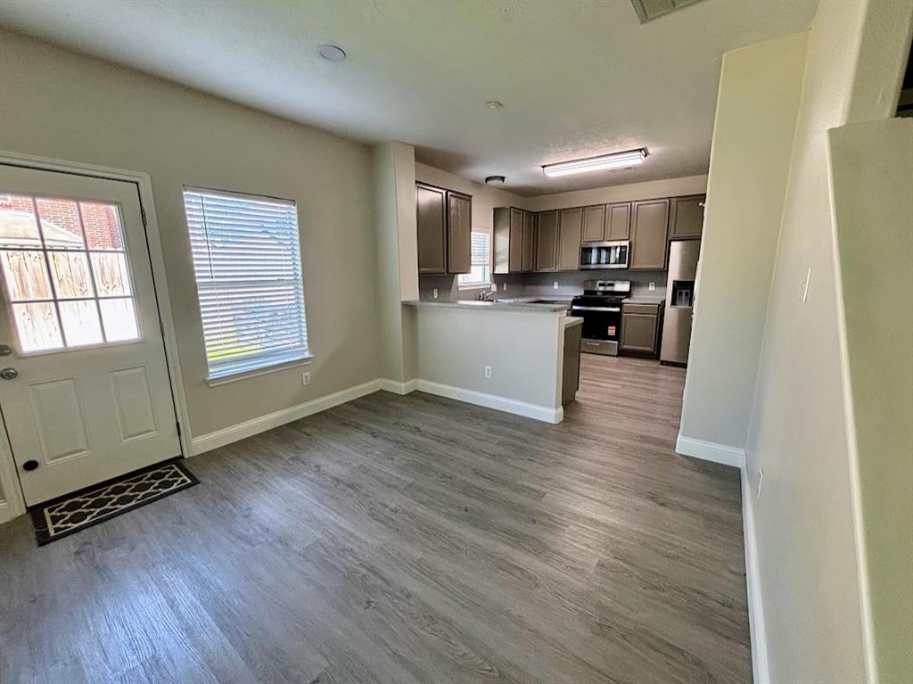 3353 Berzin Court, Katy, Texas image 9