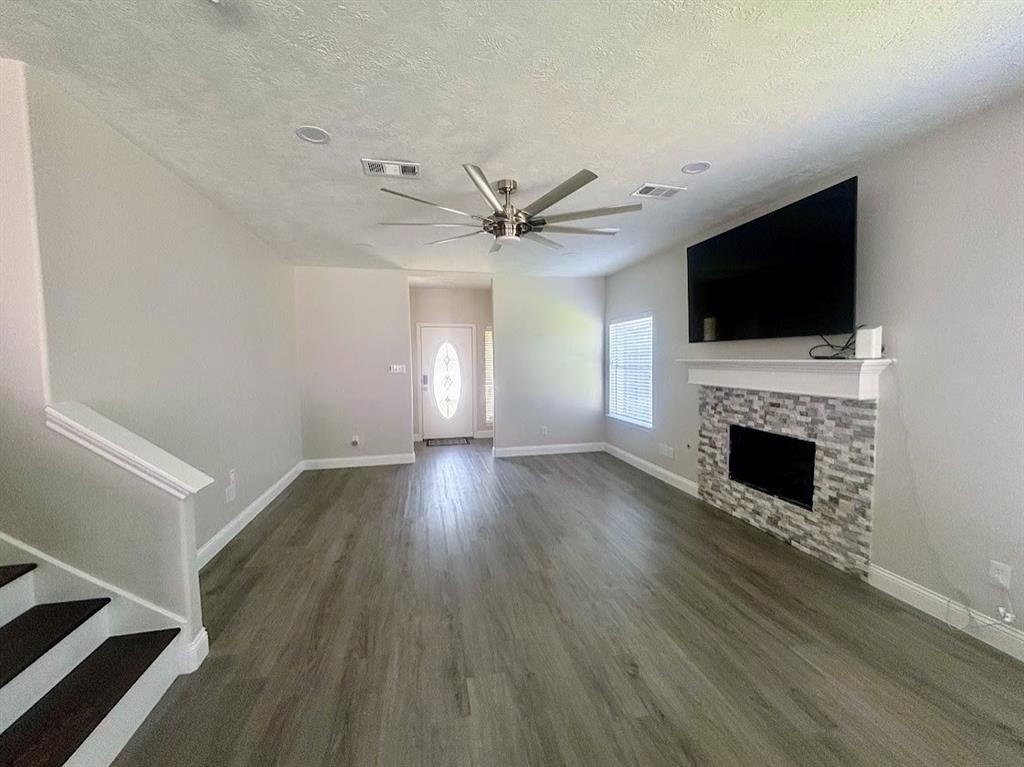 3353 Berzin Court, Katy, Texas image 7