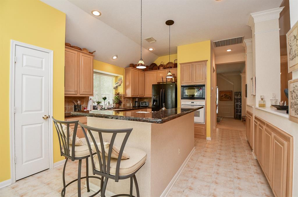 1211 Magnolia Woods Court, Sugar Land, Texas image 14