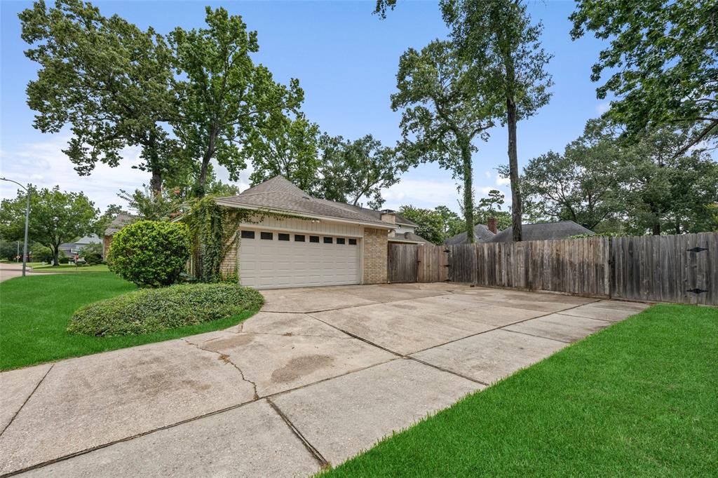 5202 Blue Creek Drive