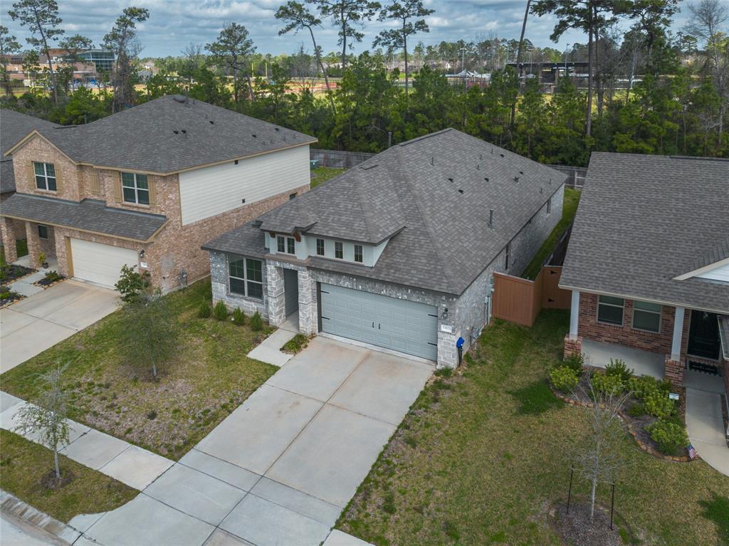 13123 Moorlands Hills Drive, Humble, Texas image 2