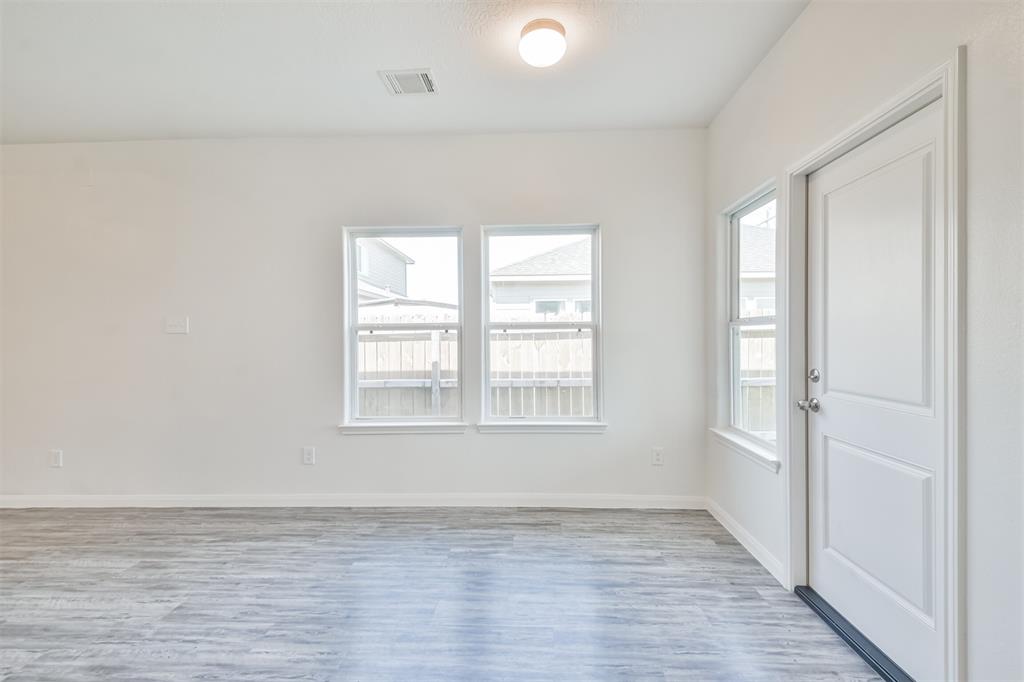 Cleveland, Texas 77327, United States, 3 Bedrooms Bedrooms, ,2 BathroomsBathrooms,Residential,Active,5107