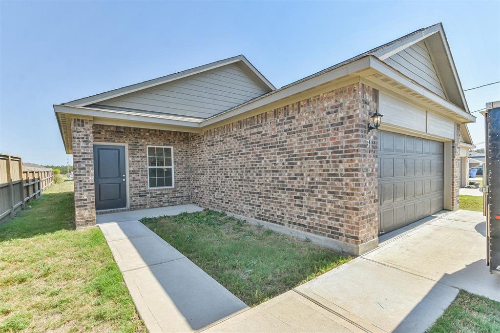 Cleveland, Texas 77327, United States, 3 Bedrooms Bedrooms, ,2 BathroomsBathrooms,Residential,Active,5107