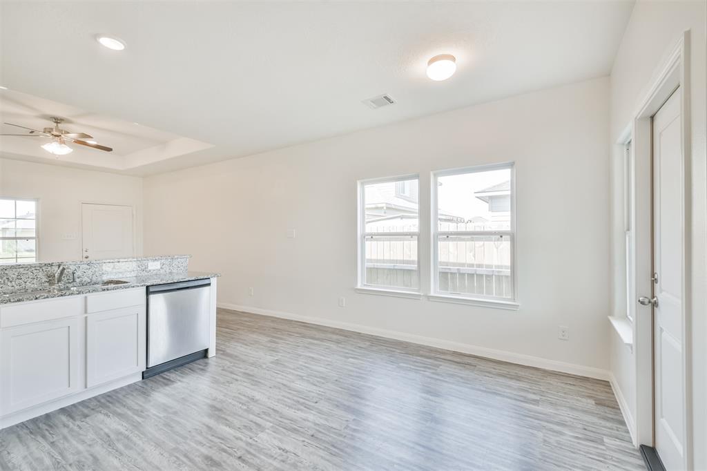 Cleveland, Texas 77327, United States, 3 Bedrooms Bedrooms, ,2 BathroomsBathrooms,Residential,Active,5107