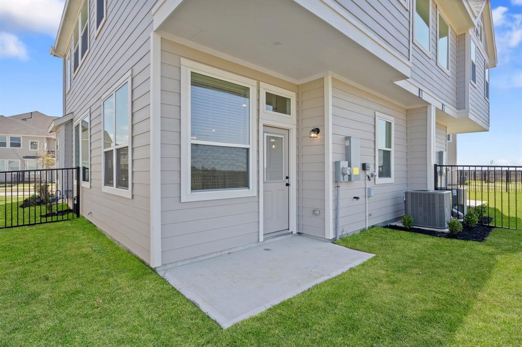 21258 Black Gap Wildlife Drive, Cypress, Texas image 25
