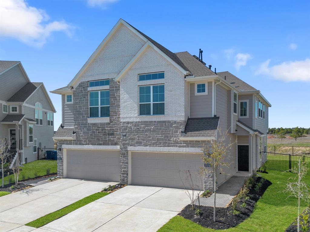 21258 Black Gap Wildlife Drive, Cypress, Texas image 2