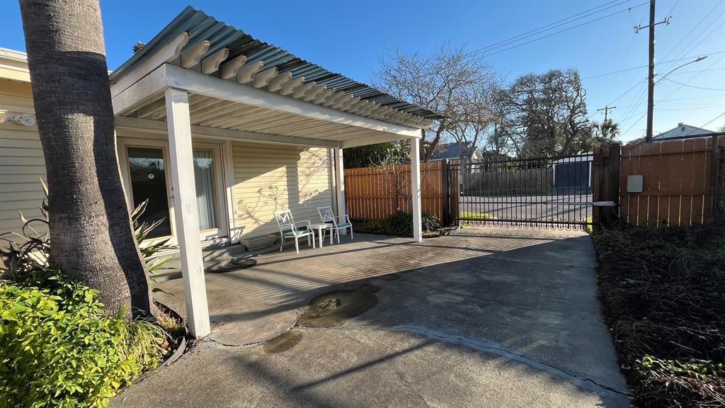4701 Avenue N 1/2, Galveston, Texas image 34