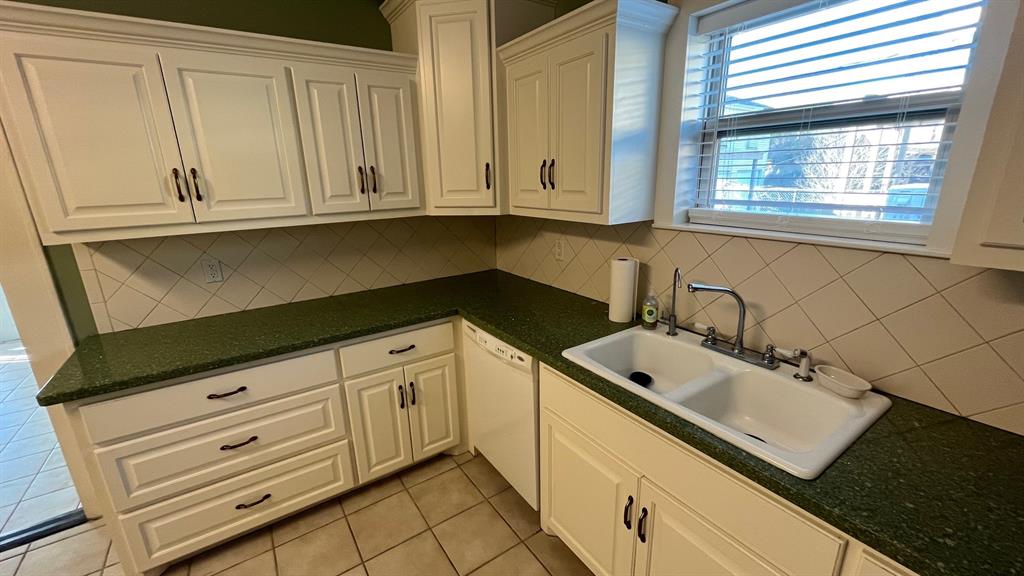 4701 Avenue N 1/2, Galveston, Texas image 22