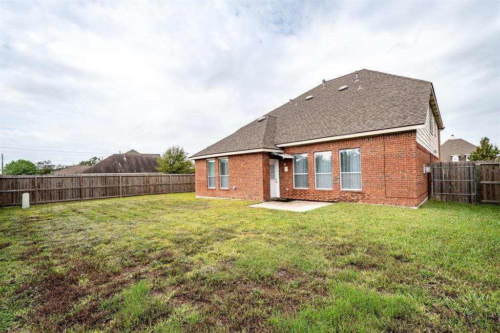 5002 Wimberly Lane, Baytown, Texas image 45