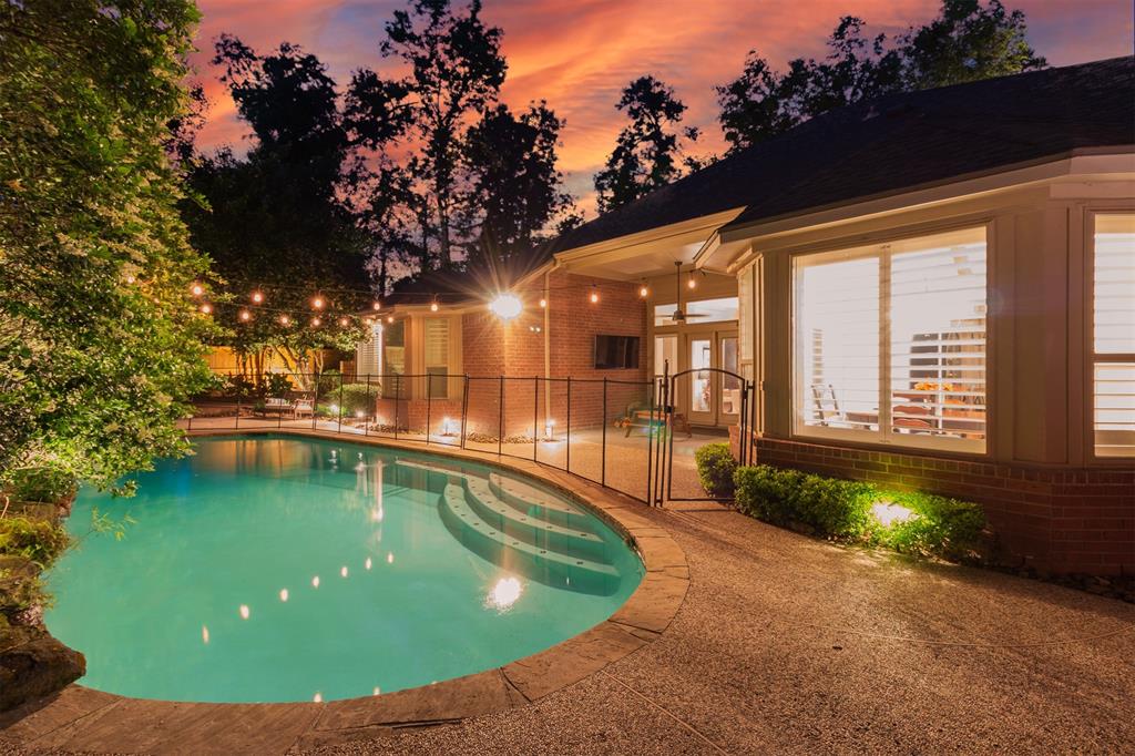 7 Heartleaf Court, The Woodlands, Texas image 26