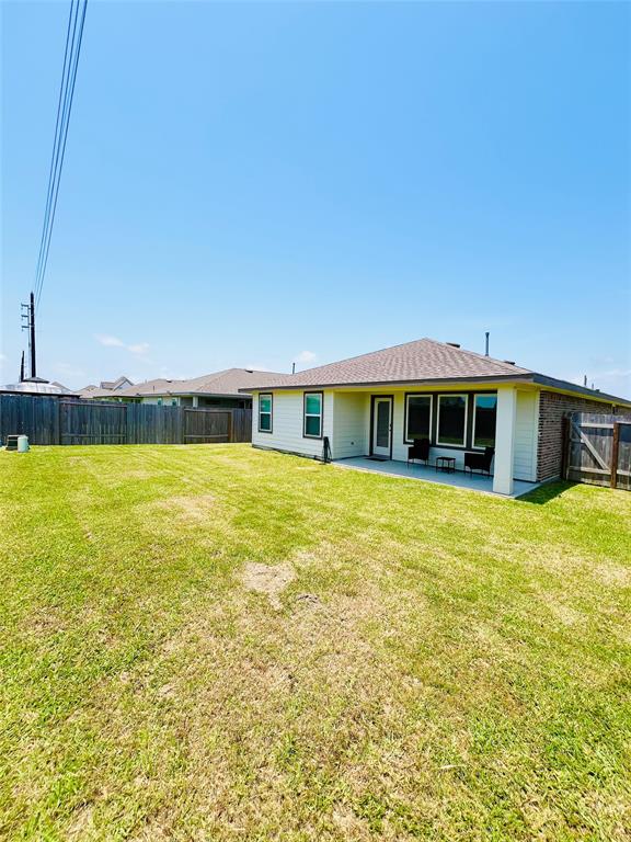 14810 Cold Water Drive, Baytown, Texas image 30
