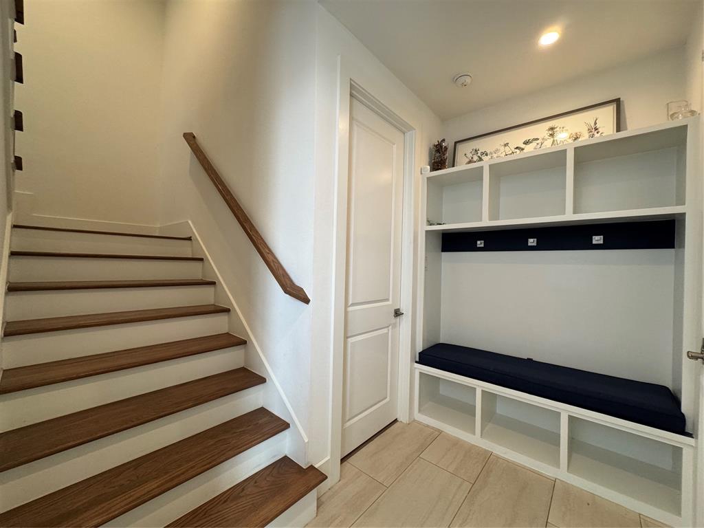 418 Bayou Street, Houston, Texas image 2