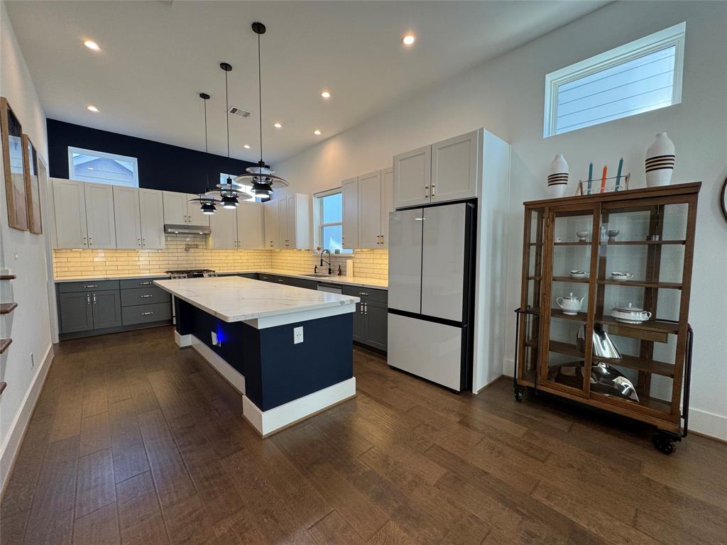418 Bayou Street, Houston, Texas image 6