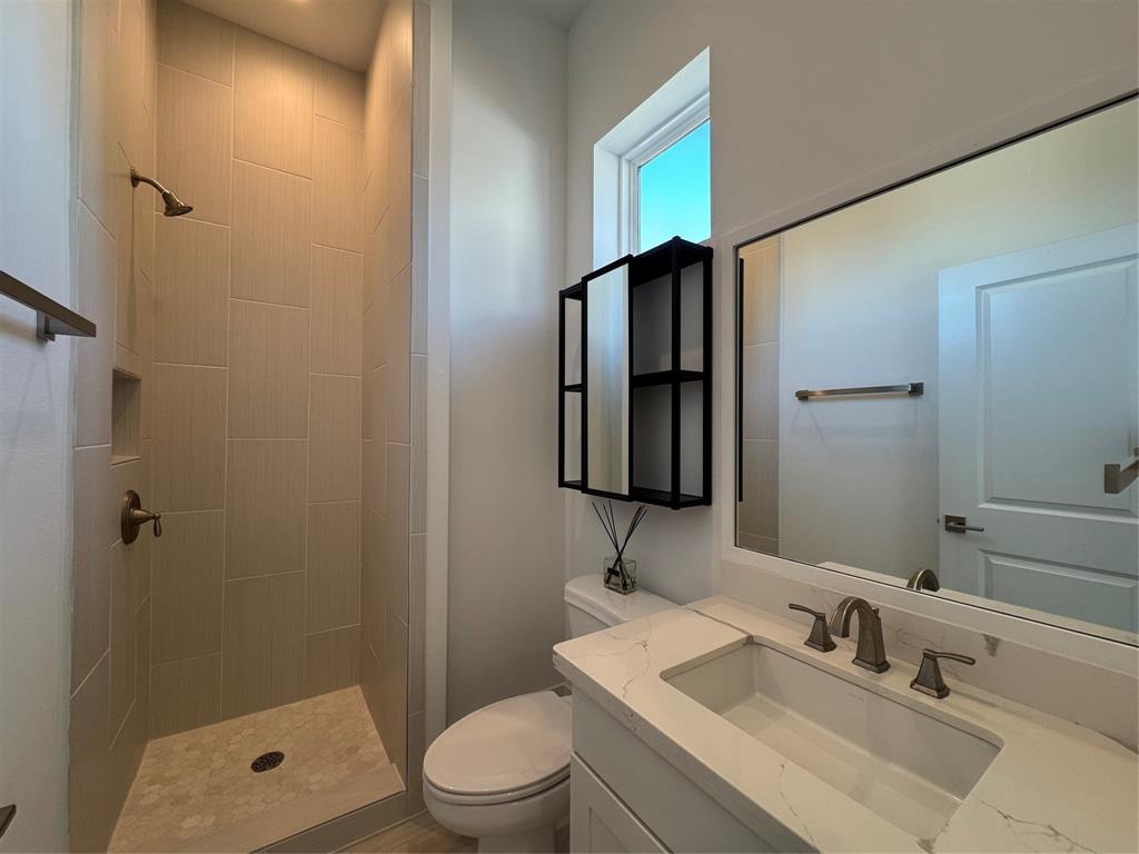 418 Bayou Street, Houston, Texas image 21