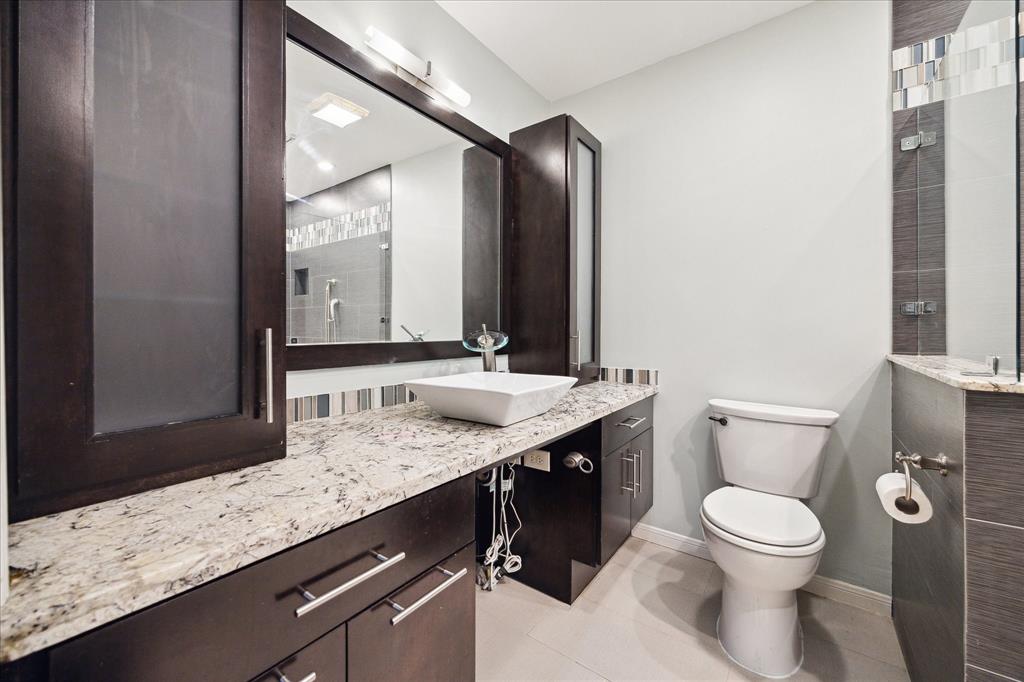 6549 Bayou Glen Road, Houston, Texas image 10