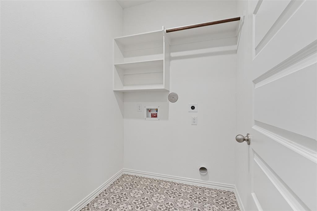 111 Mockingbird Trails Drive, Willis, Texas image 35