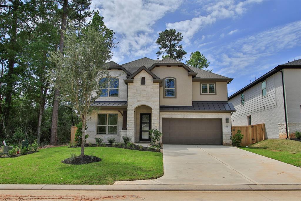 111 Mockingbird Trails Drive, Willis, Texas image 1