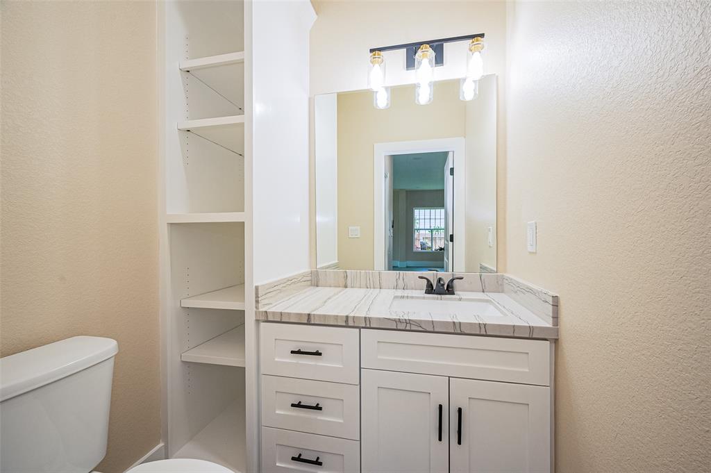 12106 Lantern Lane Ln, Pinehurst, Texas image 34